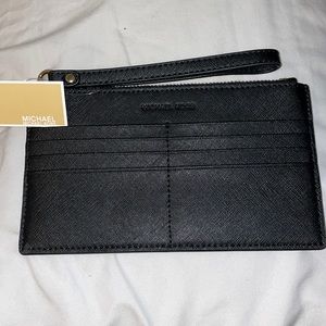 Micheal Kors travel wallet